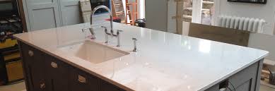 The key differences between granite and quartz